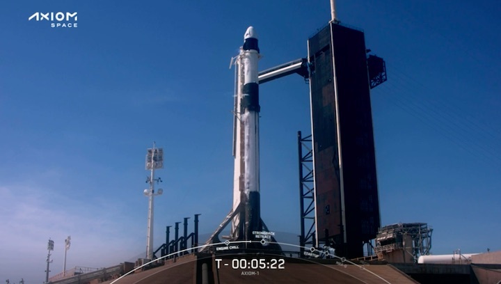 axiom-ax1-launch-ak