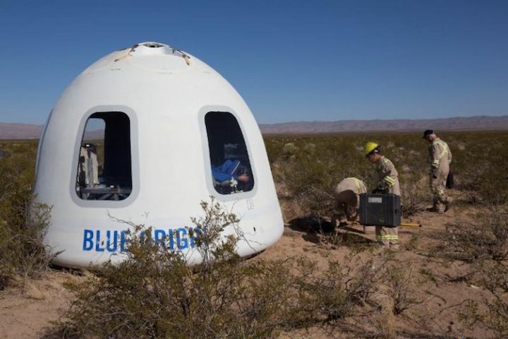 blue-origin-capsule-768x512