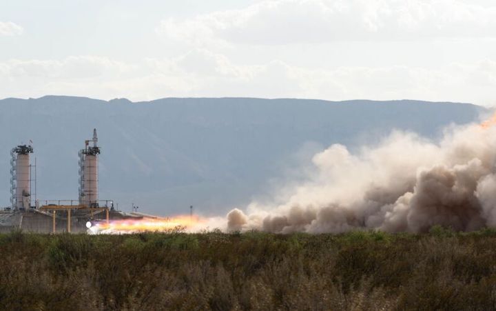 blueorigin-be4-fullpowerenginetest-web-800x501