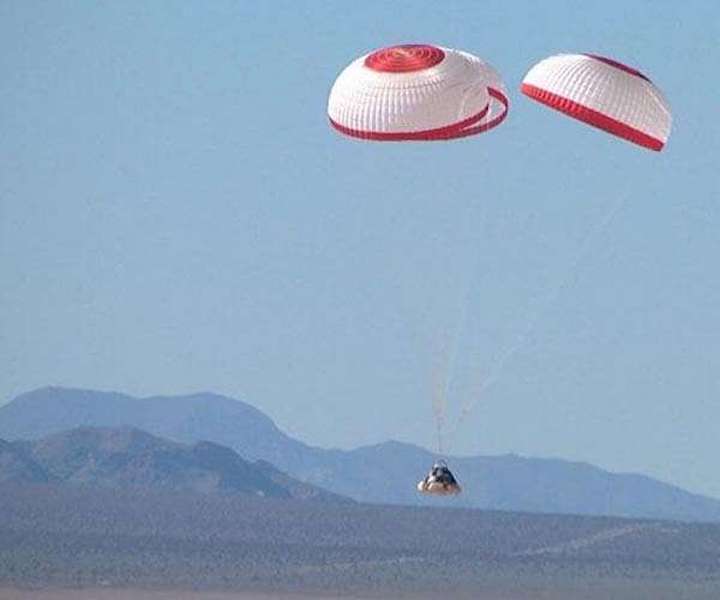 boeing-cst-100-starliner-drop-test-parachute-system-desert-landing-hg