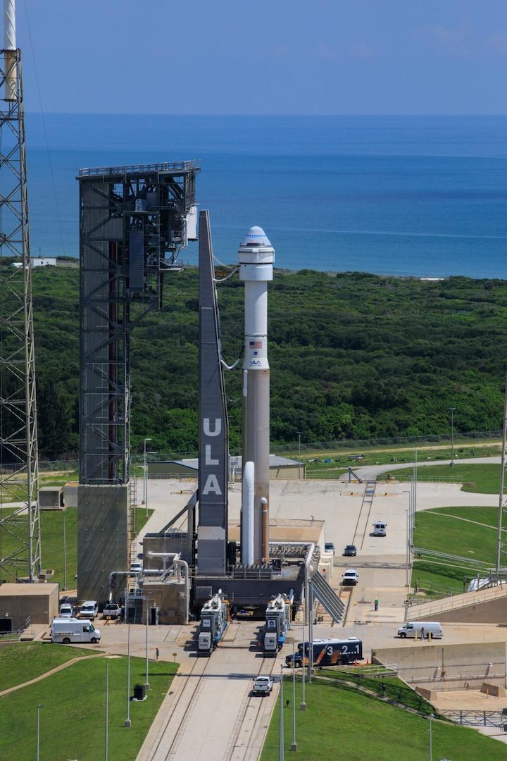 boeing-cst-100-starliner-on-pad-1024x1536