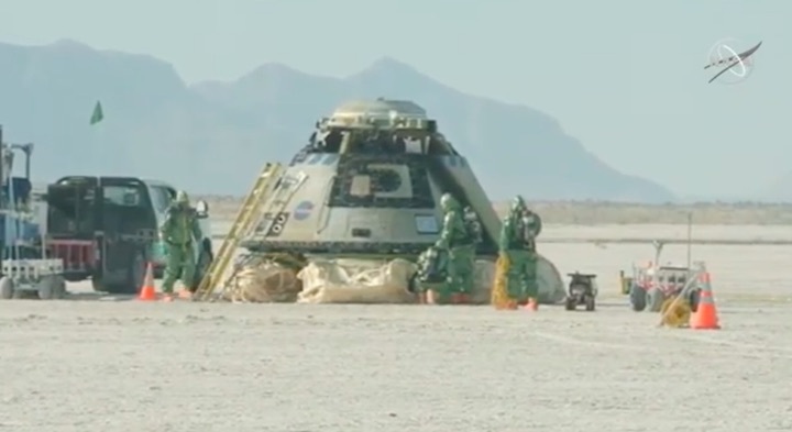 boeing-starliner-oft2-landing-azx