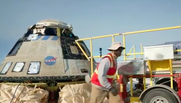 boeing-starliner-oft2-landing-azzc