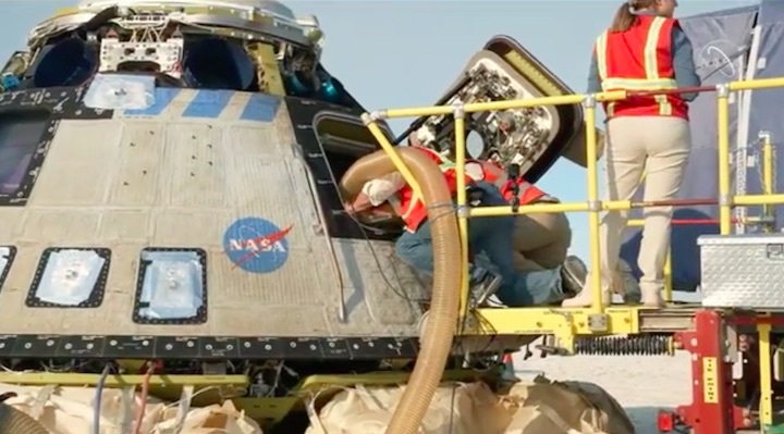 boeing-starliner-oft2-landing-azzm