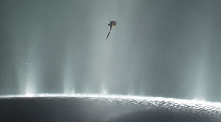 cassini-plume