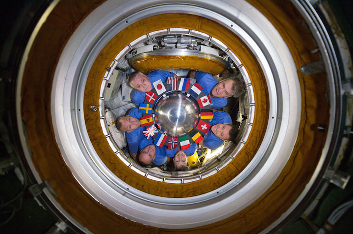 circular-formation-fullwidth