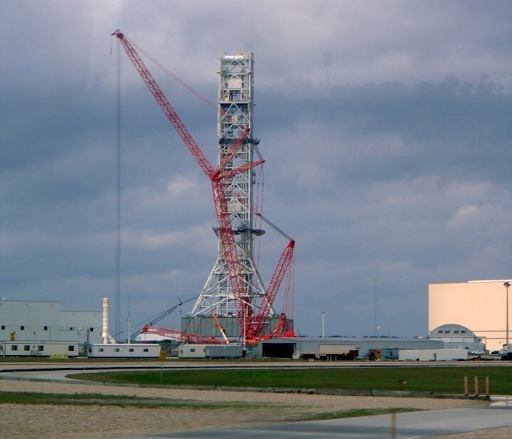 constellation-launch-tower-640x548