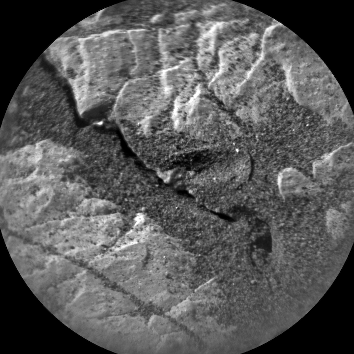 cr0-608256970prc-f0751386ccam04374l1-1