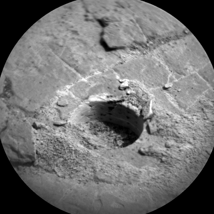 cr0-650679138prc-f0822176ccam02851l1