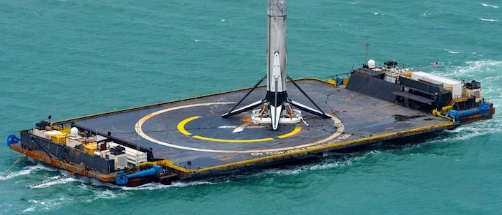 crew-dragon-demo-2-falcon-9-b1058-ocisly-recovery-060220-spacex-3-crop-c-1536x656