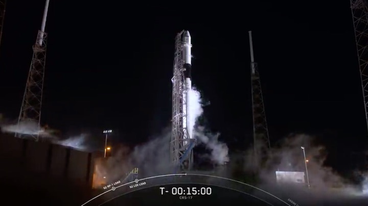 crs17-launch-f-1
