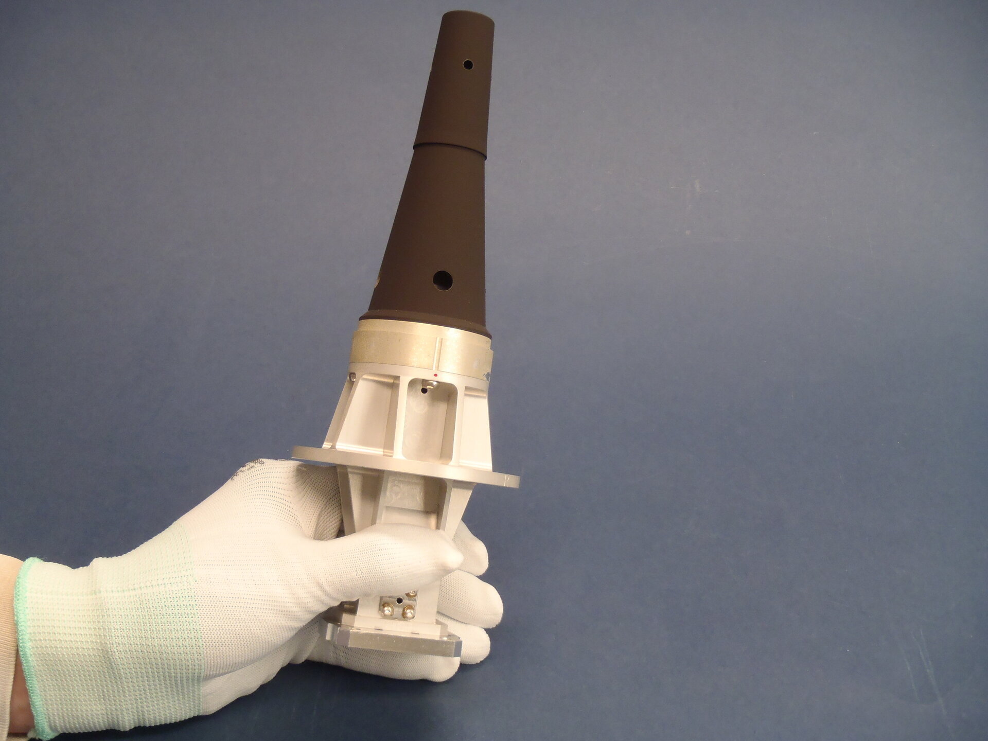 data-downlink-antenna-pillars