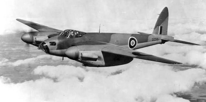 de-havilland-mosquito-1