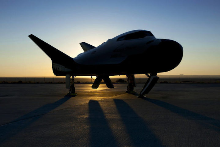 dream-chaser-696x464