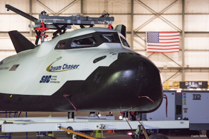 dream-chaser-in-hangar