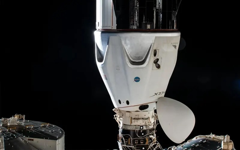 esa-to-purchase-spacex-crew-dragon-mission-to-iss