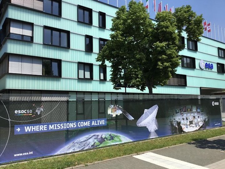 esoc-where-missions-come-alive-1