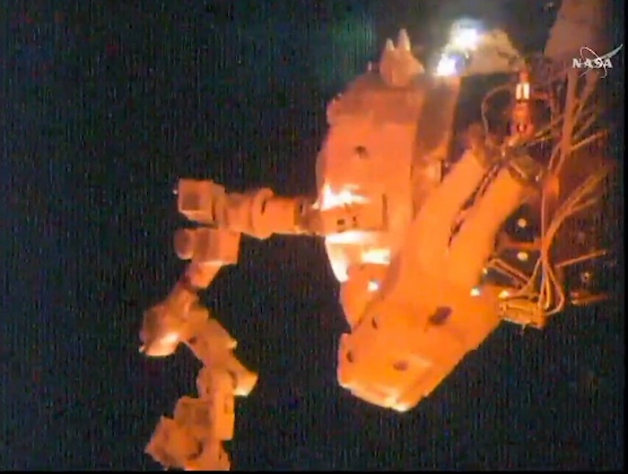 eva48-acy