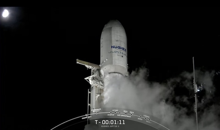 falcon-heavy-jupiter3-launch-ag