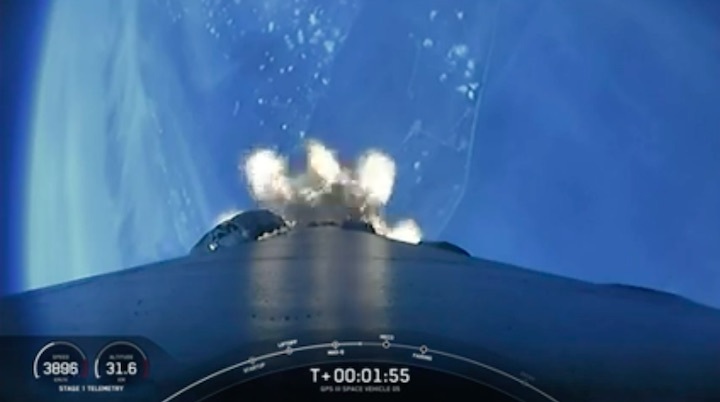 falcon9-gps-iii-launch-ap