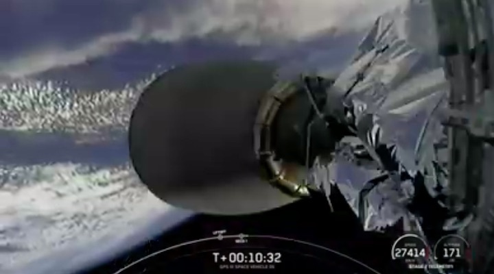 falcon9-gps-iii-launch-aze