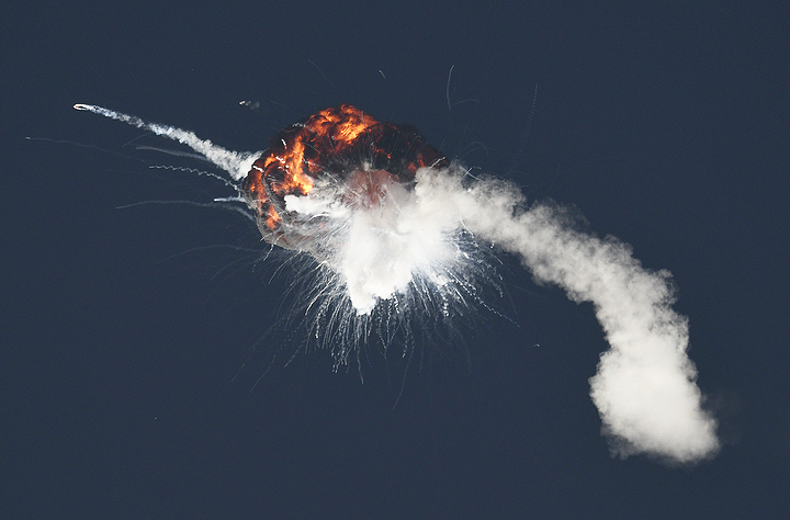 firefly-explodes-4