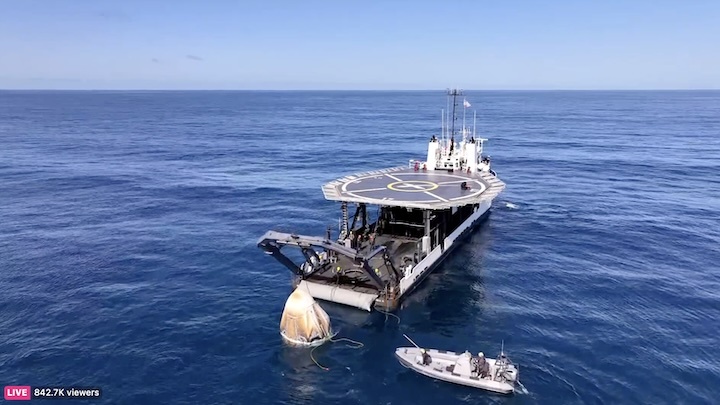 fram2-return-landing-cb