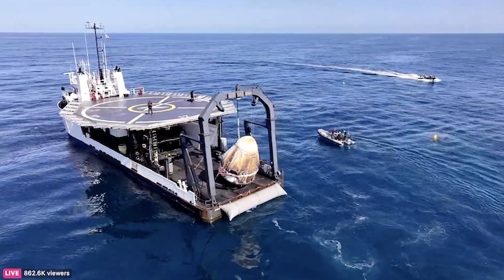 fram2-return-landing-cf
