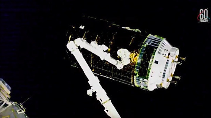 htv7-iss