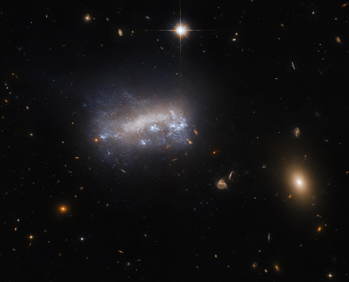 hubble-leda42160-potw2411a-1