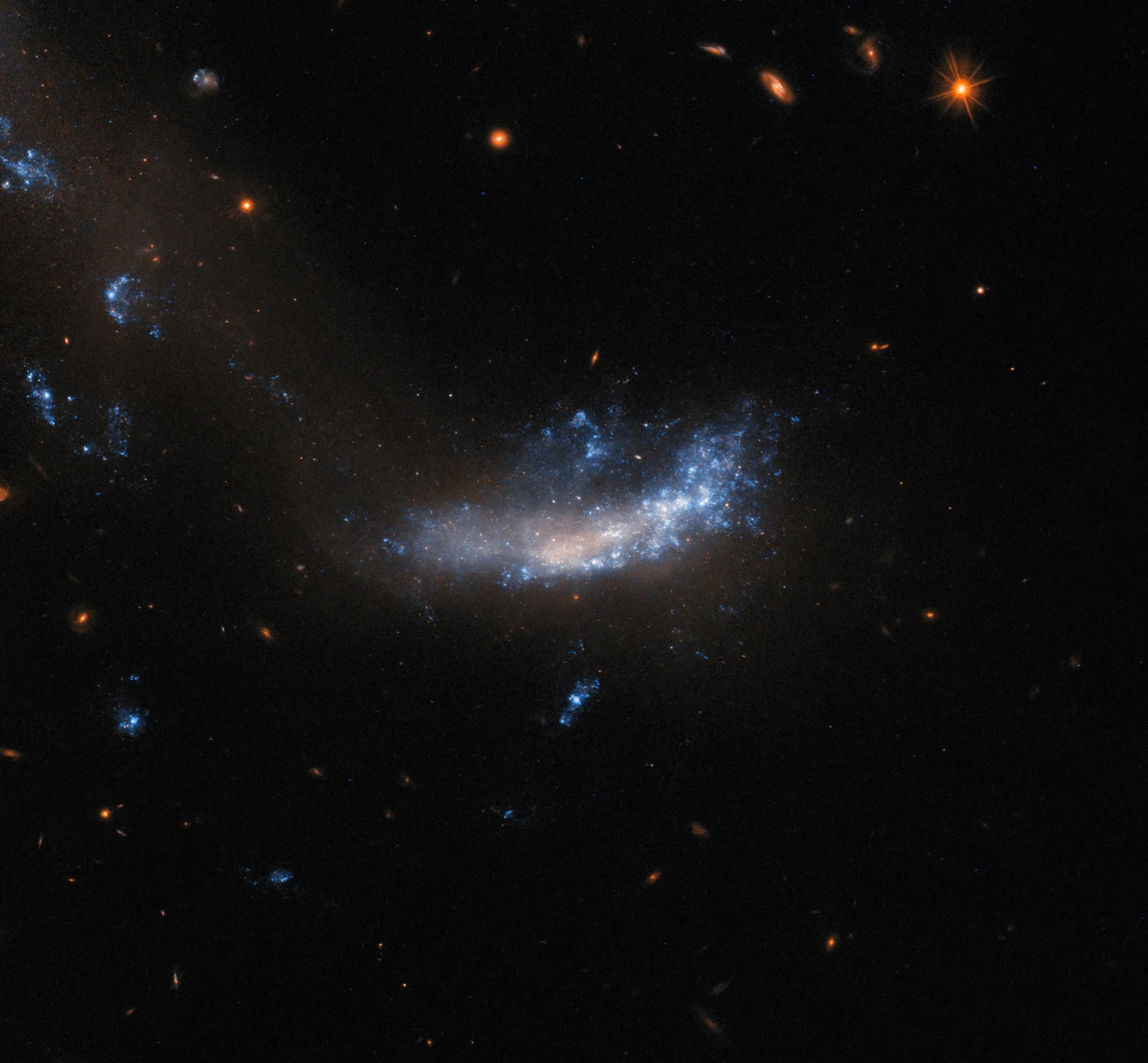 hubble-ugc5189a-potw2403a