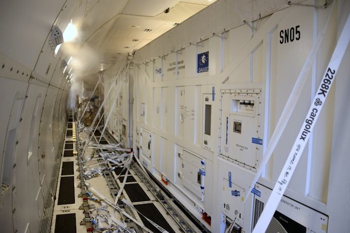 inside-aircraft-node-full-imag