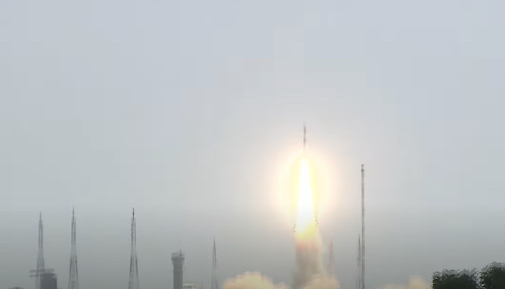 isro-pslv-c56-aeb