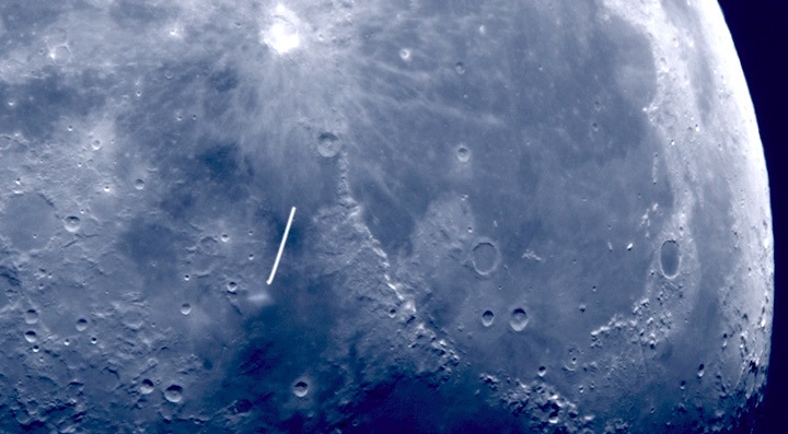 iss-moon