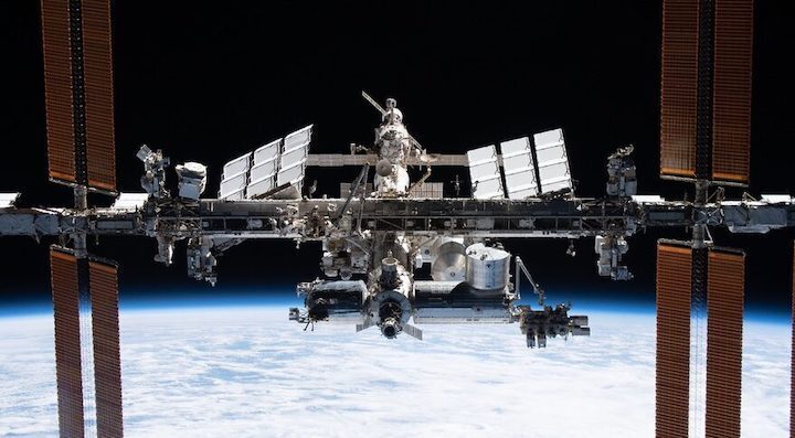 iss-nov2021-879x485-1-720-397-1