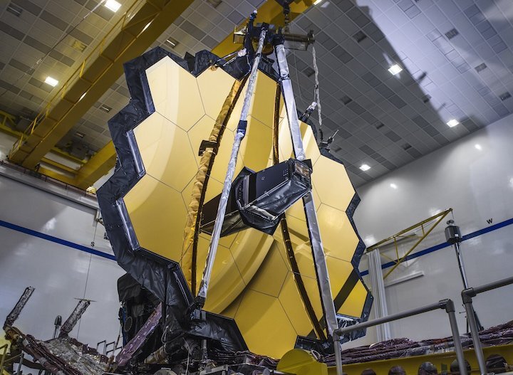 james-webb-space-telescope-s-primary-mirror-unfolded-pillars-2