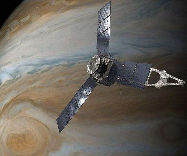 juno-orbit-above-jupiter-great-red-spot-hg
