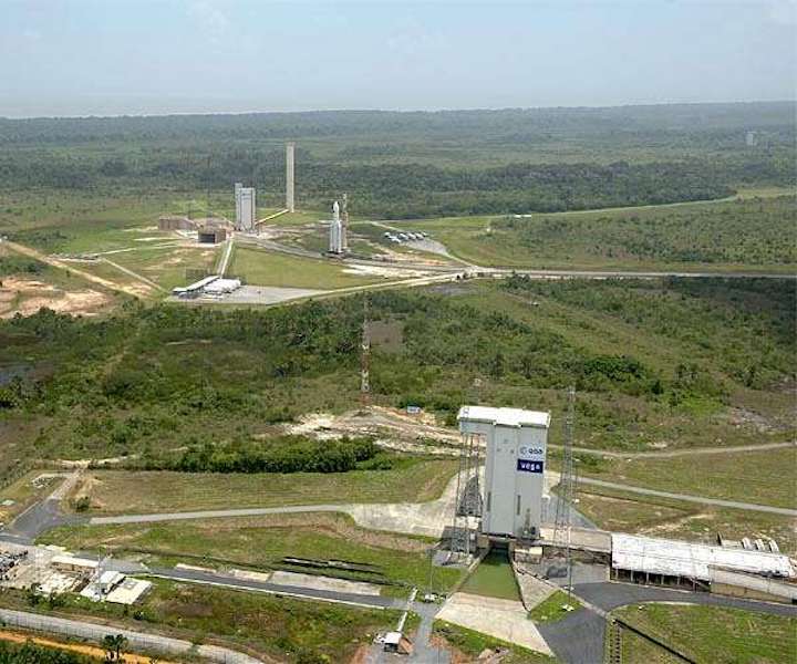 kourou-french-guiana-vega-ariane-launch-pads-hg