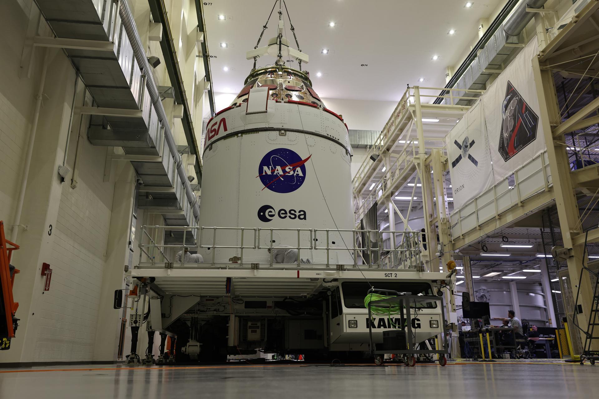 ksc-20250501-ph-fmx01-0101large