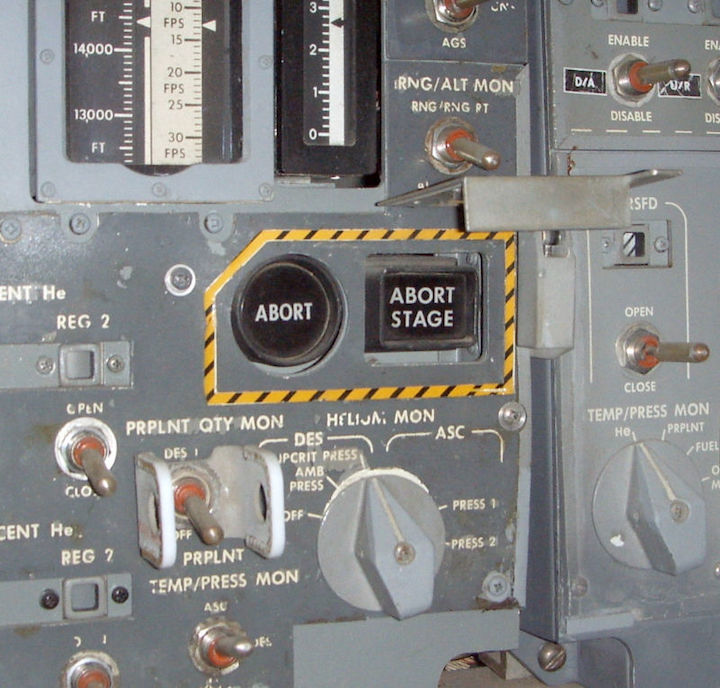 lm-abort-and-abort-stage-buttons-800x764