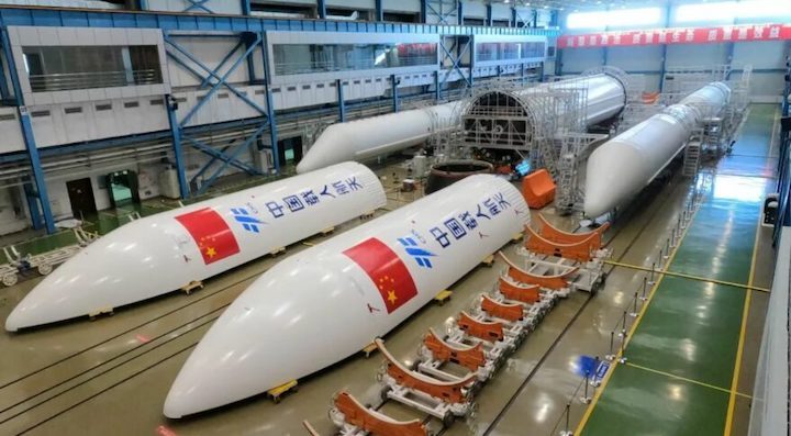 longmarch5b-assembly-tianjin-cmse-jan2021-879x485-1