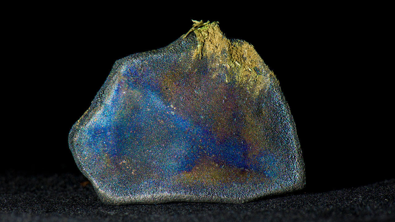 ma-0814-nf-meteorite-lead