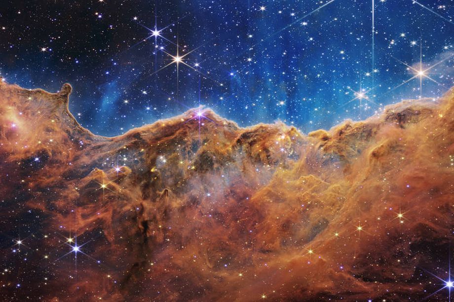 main-image-star-forming-region-carina-nircam-final-12800-1