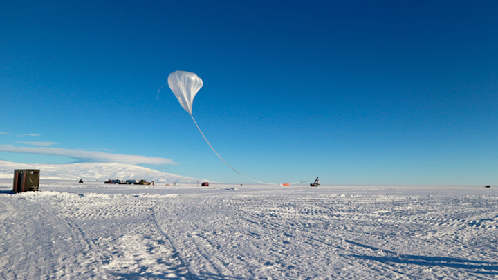 manoa-antarctica-anita-balloon