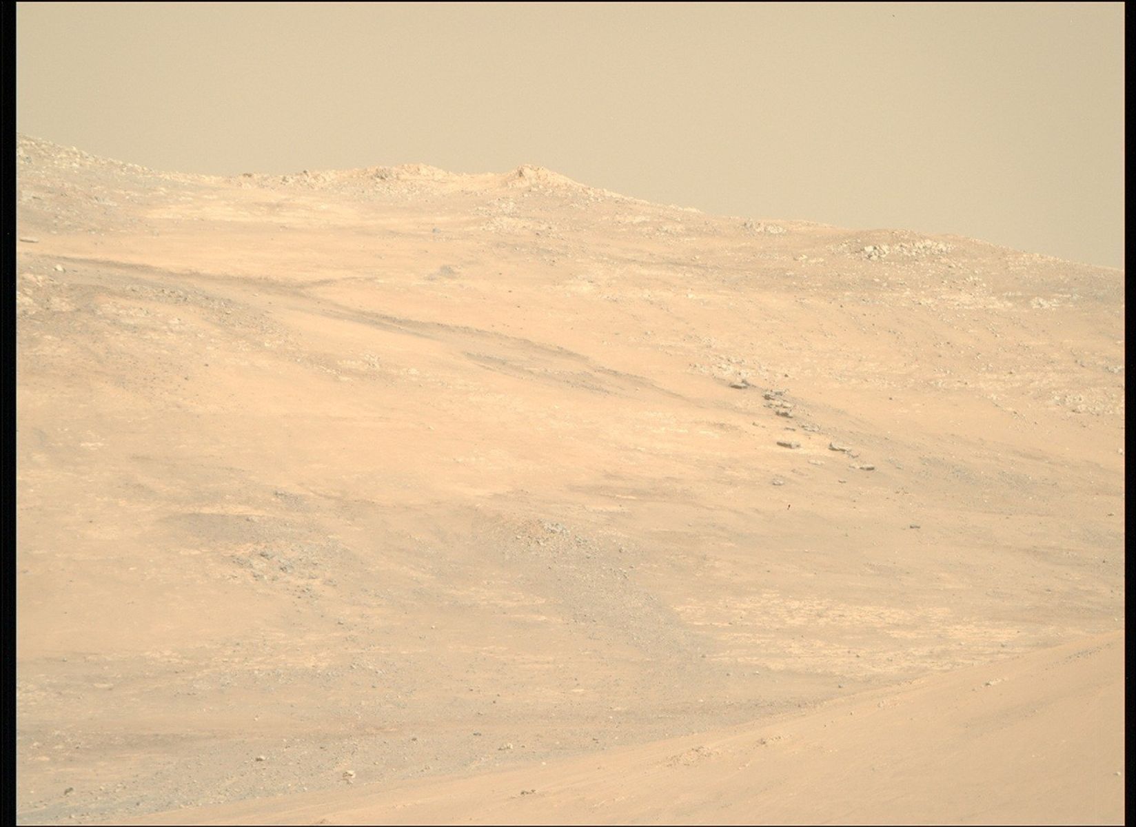 mars-perseverance-zr0-1706-0818393954-428eby-n0822866zcam04289-1100lmj