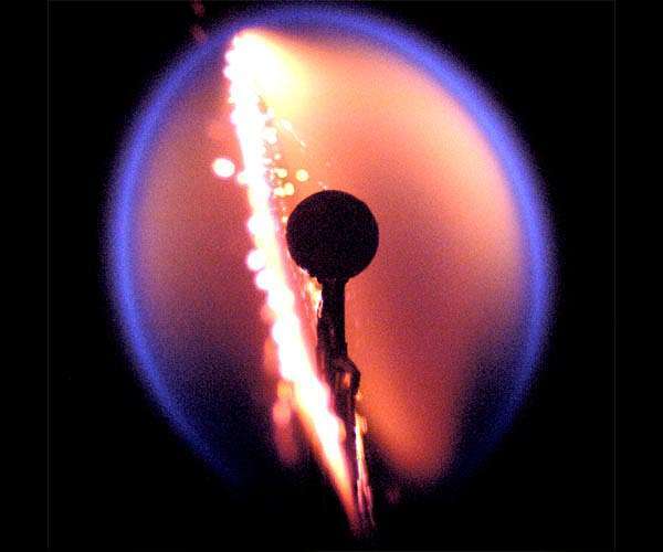 microgravity-spherical-flames-hg