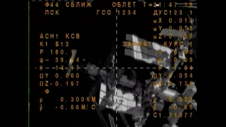 ms21-docking-am