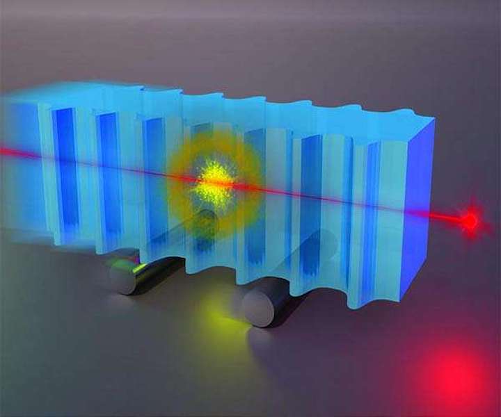 near-zero-index-metamaterial-light-travels-through-constant-phase-hg