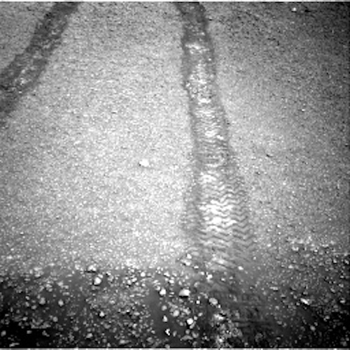 nrb-614729777edr-d0761042trav00790m-