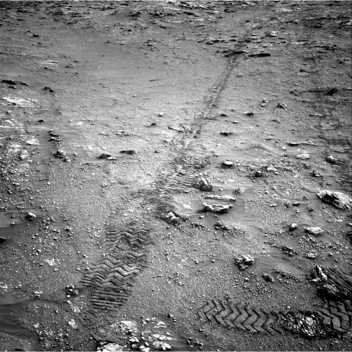 nrb-647490762edr-f0820352ncam00284m-